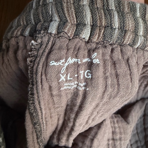 Out From Under Wide Leg Pants Brown & Tan Stripes Pants. XL - Picture 6 of 8
